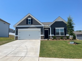 Beautiful Ranch Home in Sanford, Available September 5th!