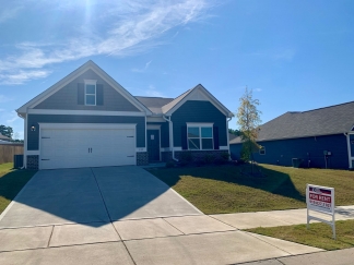 Beautiful Ranch Home in Sanford, Available NOW!