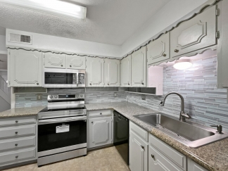 Charming Home in North Arlington