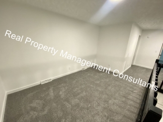 3 Beds | 2 Baths | Pet-Friendly |  On site laundry