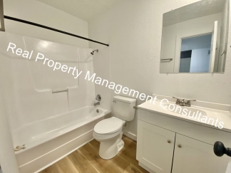 3 Beds | 2 Baths | Pet-Friendly |  On site laundry