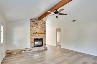 3109 Monument Dr - 2 PETS NO CATS - Red Team