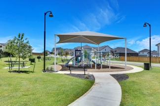 4702 Sea Salt Dr - Red Team