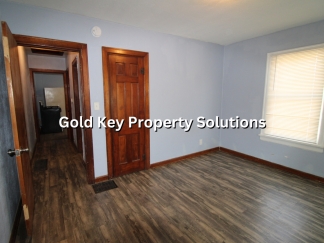 Updated 1 BR 1 BA Duplex Next to Convenience Store NO PETS (SECTION 8 APPROVED)