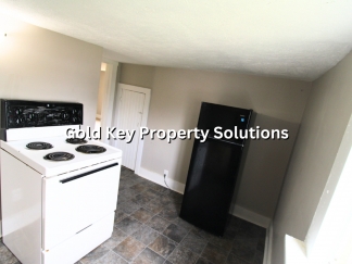 Updated 1 BR 1 BA Upstairs Apartment with ALL UTILITIES INCLUDED! (NO SECTION 8)