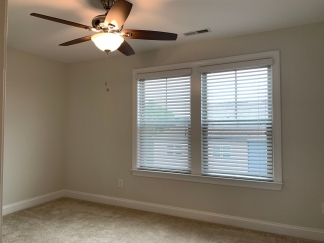 PRIME LOCATION, 3 Bedrooms Suites Apex TH Near HWY, Schools, Shops and Community Amenities!