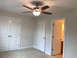 PRIME LOCATION, 3 Bedrooms Suites Apex TH Near HWY, Schools, Shops and Community Amenities!