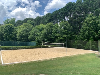 PRIME LOCATION, 3 Bedrooms Suites Apex TH Near HWY, Schools, Shops and Community Amenities!