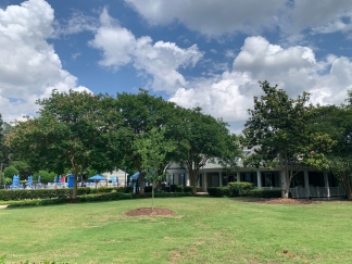 PRIME LOCATION, 3 Bedrooms Suites Apex TH Near HWY, Schools, Shops and Community Amenities!