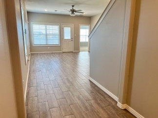 Beautiful 3 Bedroom/2 Bathroom Townhome in Chaffee Crossing **First Full Month's Rent FREE**