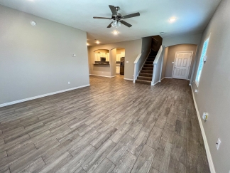 Beautiful 3 Bedroom/2 Bathroom Townhome in Chaffee Crossing **First Full Month's Rent FREE**