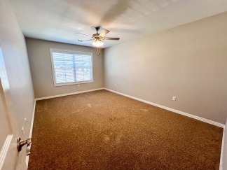 Beautiful 3 Bedroom/2 Bathroom Townhome in Chaffee Crossing **First Full Month's Rent FREE**