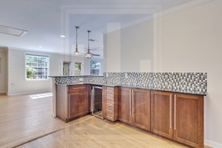 4815 Woodview Avenue - P1978 - Blue Team