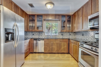 4815 Woodview Avenue - P1978 - Blue Team