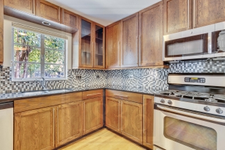 4815 Woodview Avenue - P1978 - Blue Team