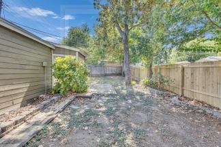 4815 Woodview Avenue - P1978 - Blue Team