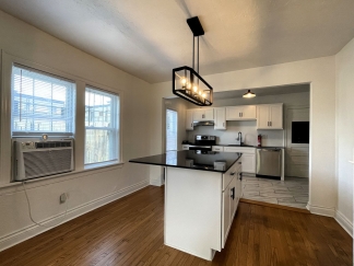 Charming 2 bedroom, 1 bathroom duplex located in the heart of Oklahoma City