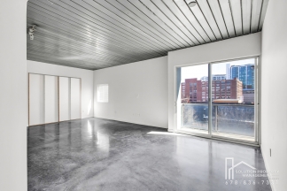 620 Glen Iris Dr. NE #308