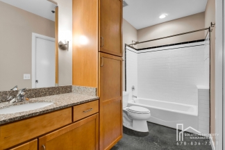 620 Glen Iris Dr. NE #308