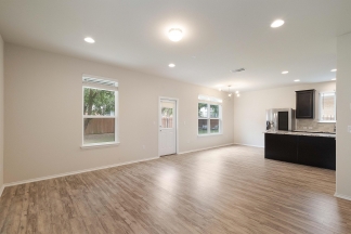 10402 Abana Way - BW+ - No Cats - Blue Team