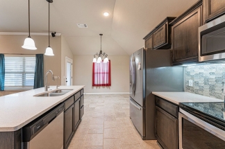 COOMING SOON! Beautiful 3BR Home with Open Floor Plan & Outdoor Fireplace