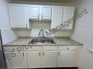 Charming, recently updated 2 bedroom, 1 bath!