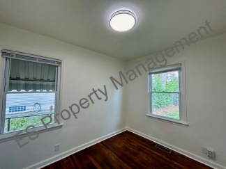 Charming, recently updated 2 bedroom, 1 bath!