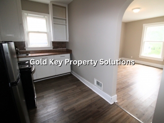 Nicely updated 1 BR 1 BA Upstairs Apartment (SECTION 8 ALLOWED)