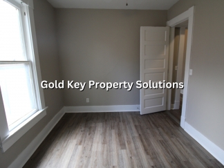 Nicely updated 1 BR 1 BA Upstairs Apartment (SECTION 8 ALLOWED)