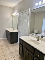 1 Bedroom Apartment in Bella Vista!