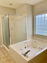 1 Bedroom Apartment in Bella Vista!