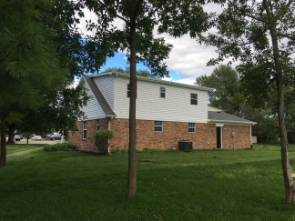 Beautiful 3 Bedroom 2 Bathroom Renovated Home in Franklin Township!