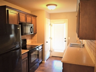 Lovely Affordable 2 Bedroom 2 Bath in Edmond!! $500 OFF FIRST FULL MONTHS RENT!