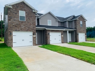 Nice 3 Bedroom Townhome in Alma **COMING AVAILABLE MID AUGUST**