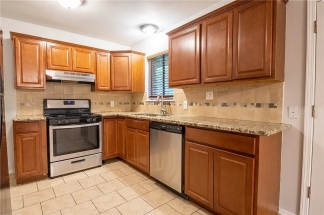 Charming 3 bed 1 bath home minutes away from OCCC!