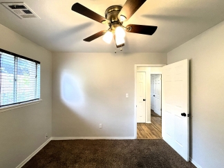 Charming 3 bed 1 bath home minutes away from OCCC! -COMING SOON!