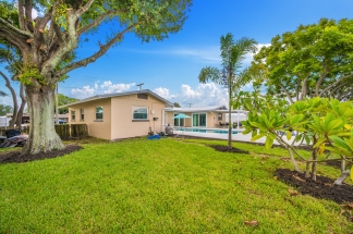 Beautiful waterfront home with gulf access!