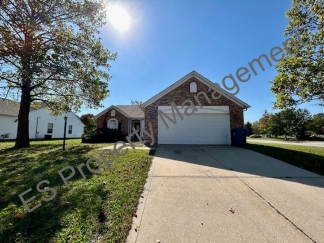 Wonderful 3 Bedroom 2 Bathroom Red Brick Front Ranch Home in Warren Township!