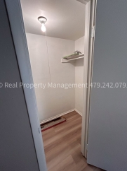 Greenwood Single family 2 bed 1 bath 1 car carport