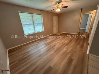 Greenwood Single family 2 bed 1 bath 1 car carport