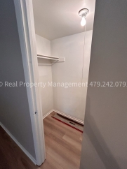 Greenwood Single family 2 bed 1 bath 1 car carport