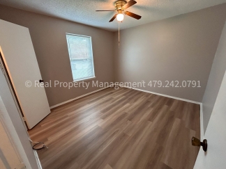 Greenwood Single family 2 bed 1 bath 1 car carport