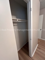 Greenwood Single family 2 bed 1 bath 1 car carport