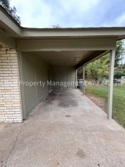 Greenwood Single family 2 bed 1 bath 1 car carport