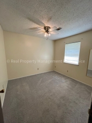 Cute 3 Bedroom/2 Bathroom Home For Rent! **Move In Special**