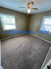 Beautiful house with nice hardwood floors throughout