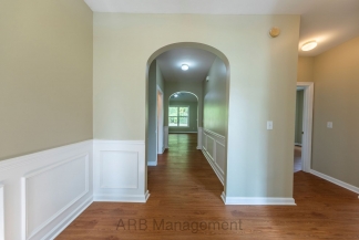 Charming 3-Bedroom Ranch in The Glen at Stewart Mills – Your Perfect Home Awaits!