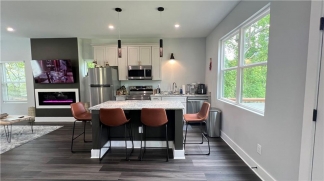 COMING SOON! Mountain Modern Retreat – Where Luxury Meets Adventure!