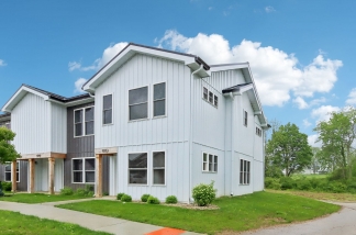 Stunning Newly Built 2 BR 2.5 BA Townhome in Beautiful Yorktown