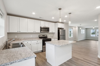 Stunning Newly Built 2 BR 2.5 BA Townhome in Beautiful Yorktown